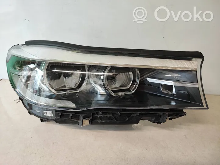 BMW 7 G11 G12 Lampa przednia 7408718