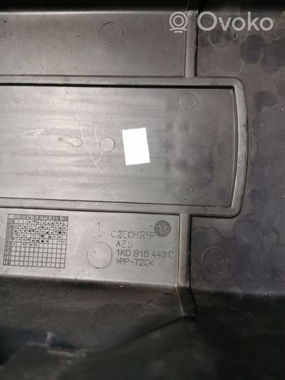 Audi A3 S3 A3 Sportback 8P Vassoio scatola della batteria 1K0915443C