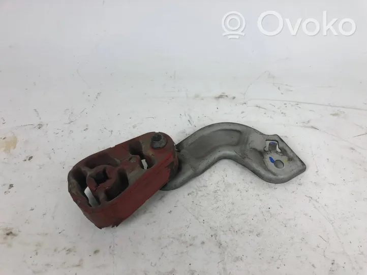 BMW X4 F26 Muffler mount bracket/holder 7583940