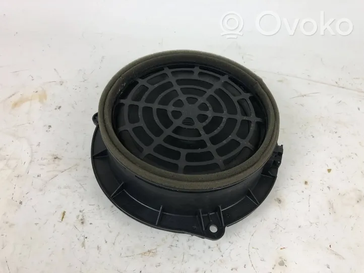 Audi A6 C7 Enceinte de porte arrière 4G1035411