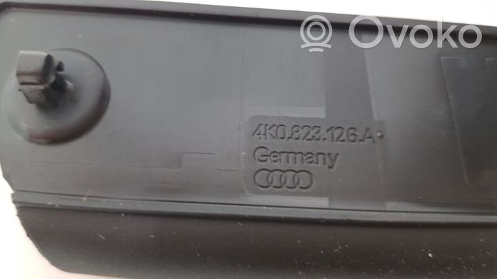 Audi A6 S6 C8 4K Guma variklio skyriaus 4K0823126A