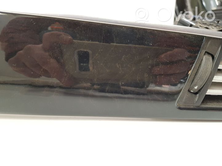 Mercedes-Benz E W212 Boîte à gants garniture de tableau de bord A2126801071