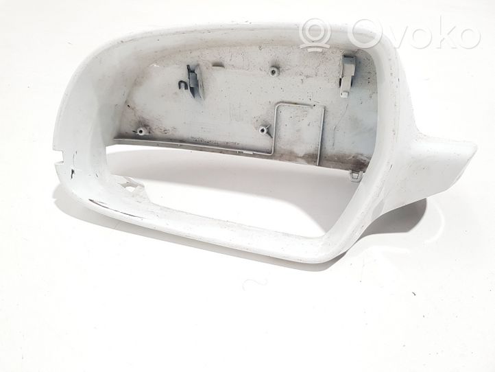 Audi A5 8T 8F Copertura in plastica per specchietti retrovisori esterni 8F0857527