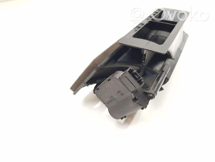 Volkswagen PASSAT B6 Motorino attuatore ricircolo aria dell’A/C T0024326