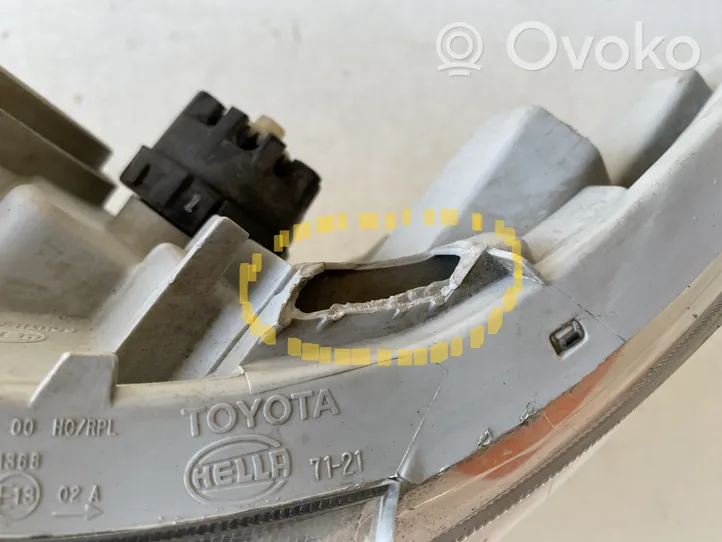 Toyota Hilux (AN10, AN20, AN30) Lampa przednia 10016517