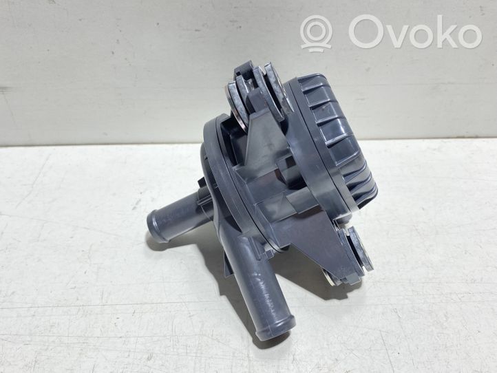 Toyota Prius (XW50) Pompe de circulation d'eau G904047090