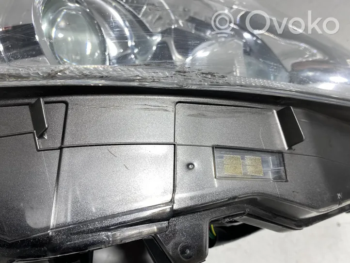 Lexus LS 460 - 600H Lampa przednia 6848684