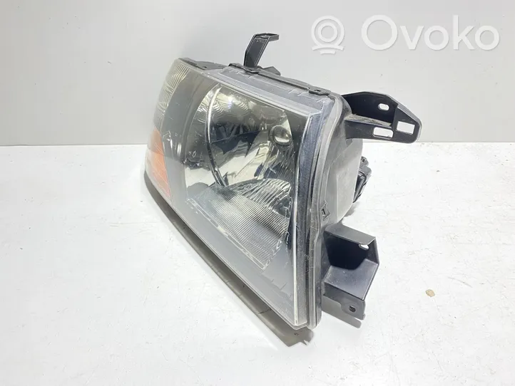 Mitsubishi Pajero Lampa przednia 10087420