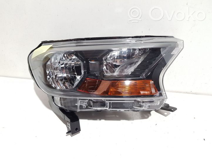 Ford Ranger Lampa przednia 2348312