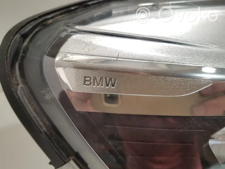 BMW 2 F46 Lampa przednia 74227404