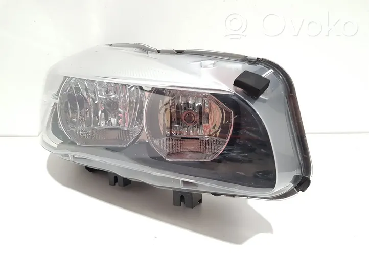 BMW 2 F46 Lampa przednia 74227404