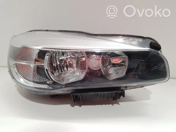 BMW 2 F46 Lampa przednia 74227404