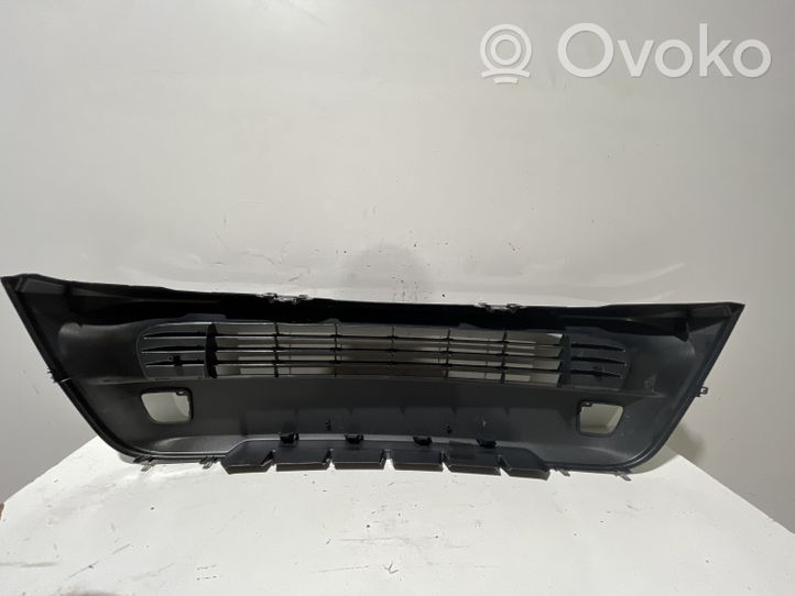 Toyota Prius+ (ZVW40) Etupuskurin alempi jäähdytinsäleikkö 5311247200