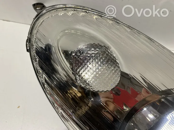 Nissan Micra Headlight/headlamp 26010BC500