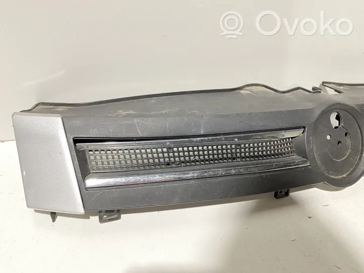 Fiat Panda II Maskownica / Grill / Atrapa górna chłodnicy 735353899