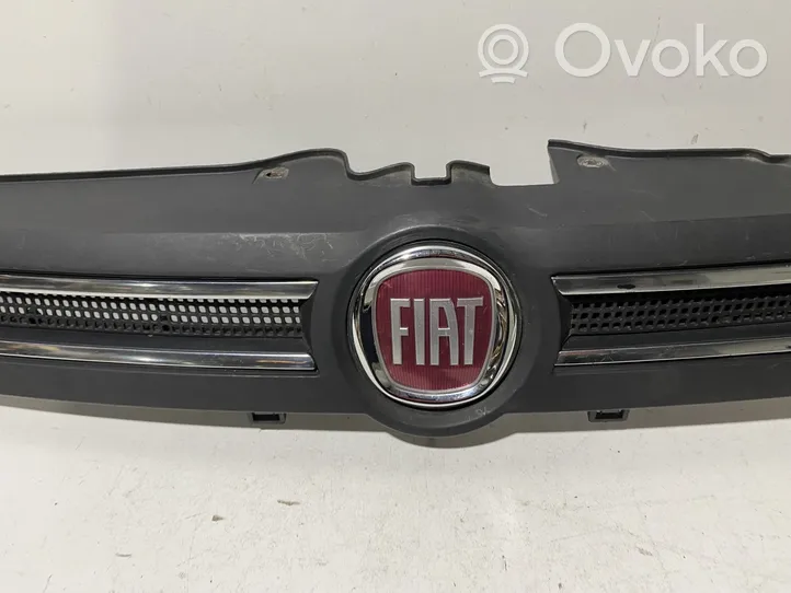 Fiat Panda II Front bumper upper radiator grill 735353899