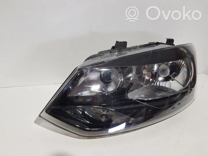 Volkswagen Polo V 6R Lampa przednia 6R1941015E