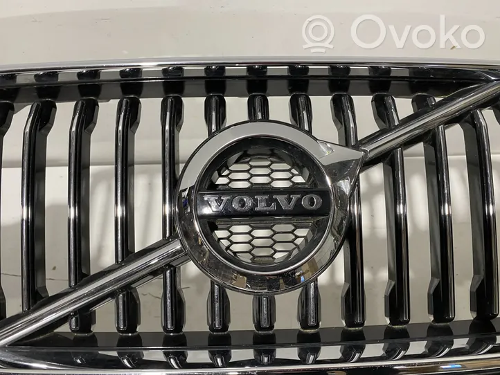 Volvo XC60 Front bumper 