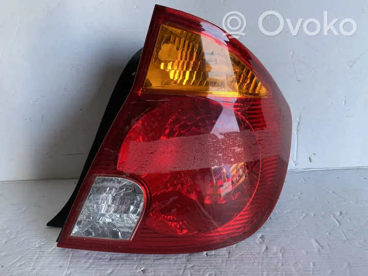 Hyundai Accent Lampa tylna 92402257