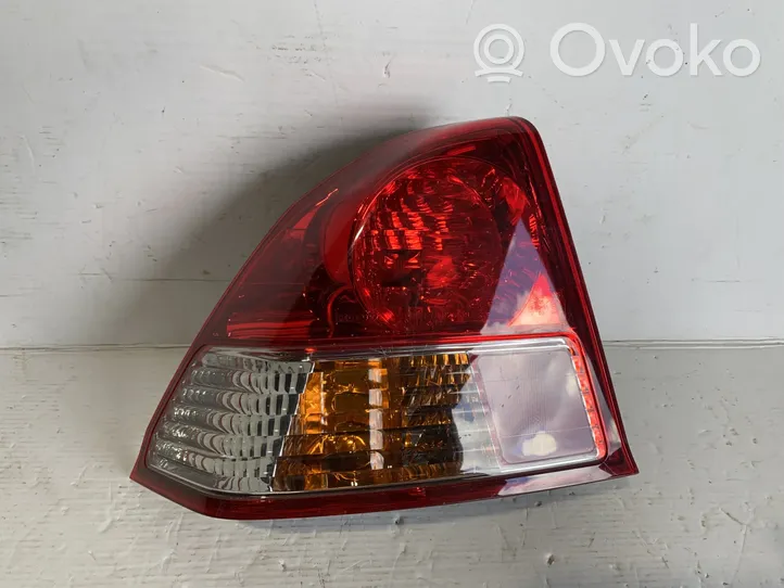 Honda Civic Lampa tylna P2662L