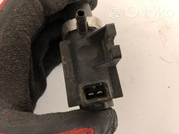 Audi A2 Electrovanne Soupape de Sûreté / Dépression 1H0906627