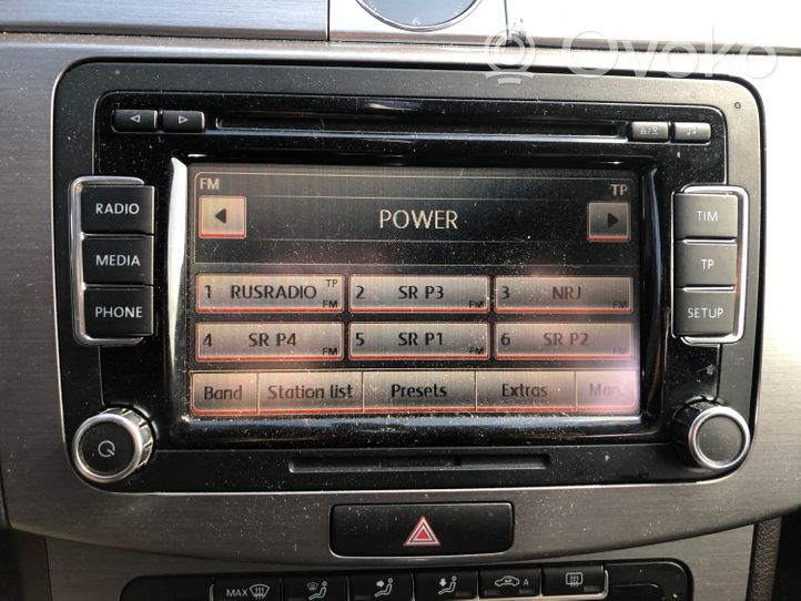 Volkswagen PASSAT B7 Panel / Radioodtwarzacz CD/DVD/GPS 3C8035195F