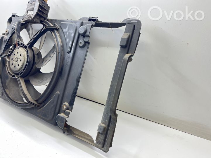 Audi A2 Radiator cooling fan shroud 