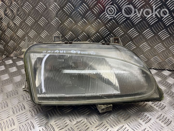 Ford Galaxy Lampa przednia 0301048312