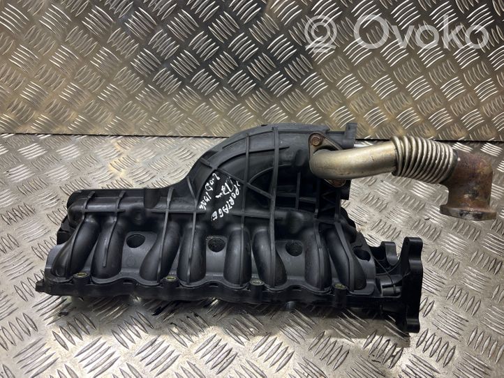 KIA Sportage Intake manifold 392002F000