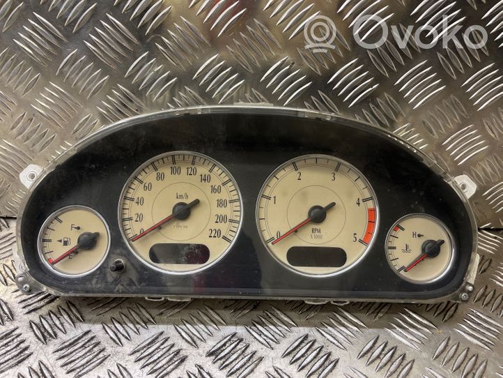 Chrysler Voyager Speedometer (instrument cluster) R826AH