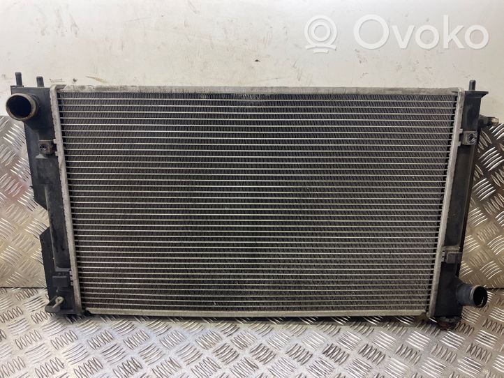 Toyota Corolla Verso E121 Radiateur de refroidissement 