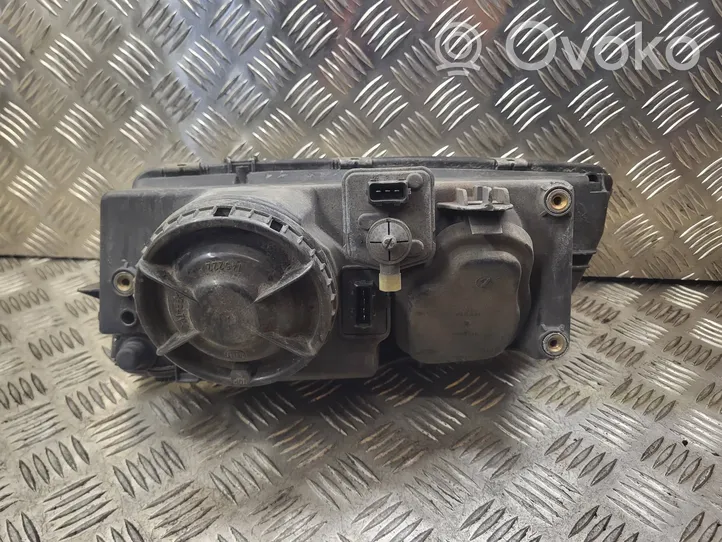 Volvo S70  V70  V70 XC Faro/fanale 14734400