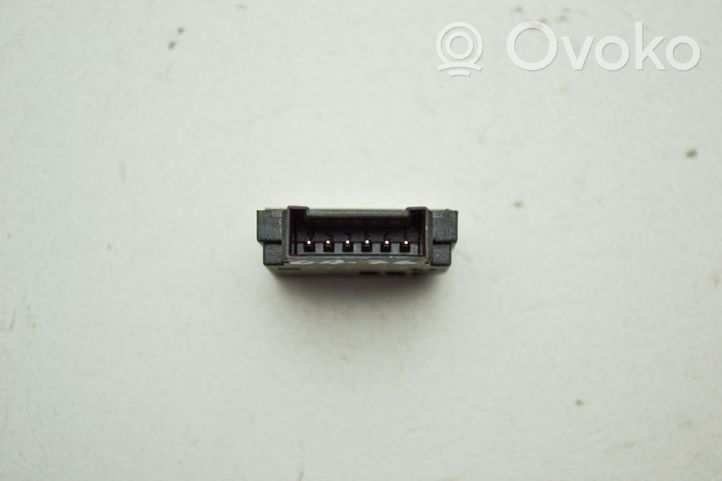 Opel Astra J Outside/exterior temperature sensor 013231068