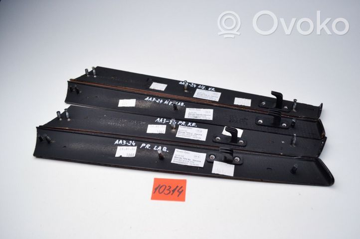 Audi A3 S3 A3 Sportback 8P Set di rivestimento del pannello della portiera 8P4867410B