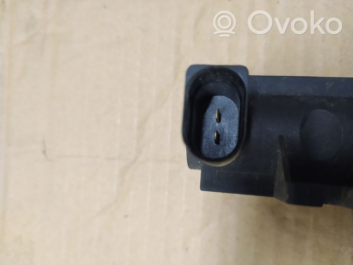 Volkswagen Bora Vacuum valve 1J0906627