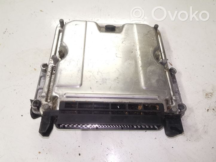 Citroen C5 Sterownik / Moduł ECU 0281010371