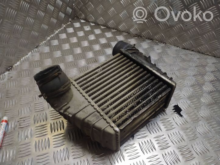 Volkswagen Golf IV Radiatore intercooler 1J0145805D