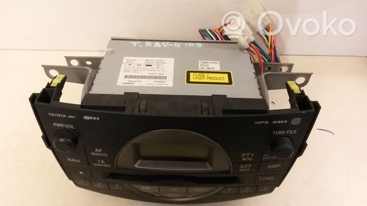 Toyota RAV 4 (XA30) Panel / Radioodtwarzacz CD/DVD/GPS 8612042221