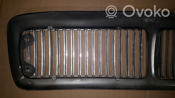 Jaguar XJ X300 Griglia superiore del radiatore paraurti anteriore 