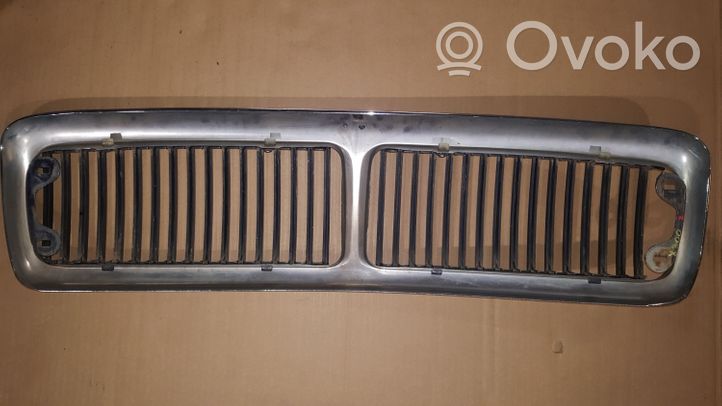 Jaguar XJ X300 Grille calandre supérieure de pare-chocs avant 