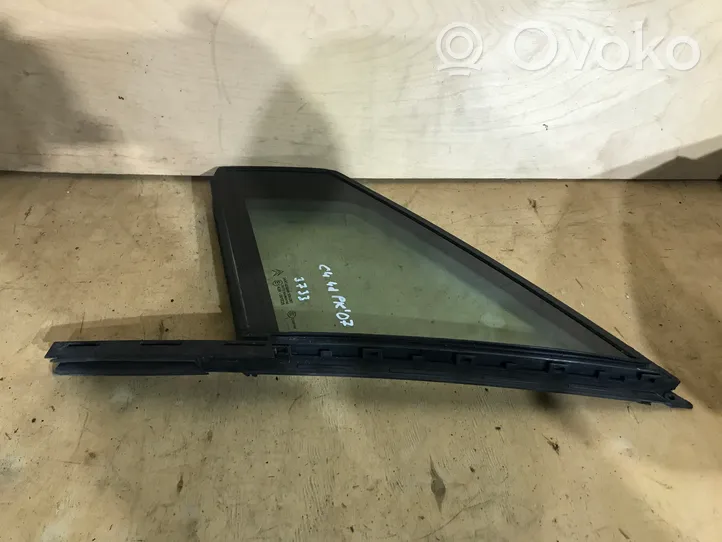 Citroen C4 I Front door vent window glass four-door 