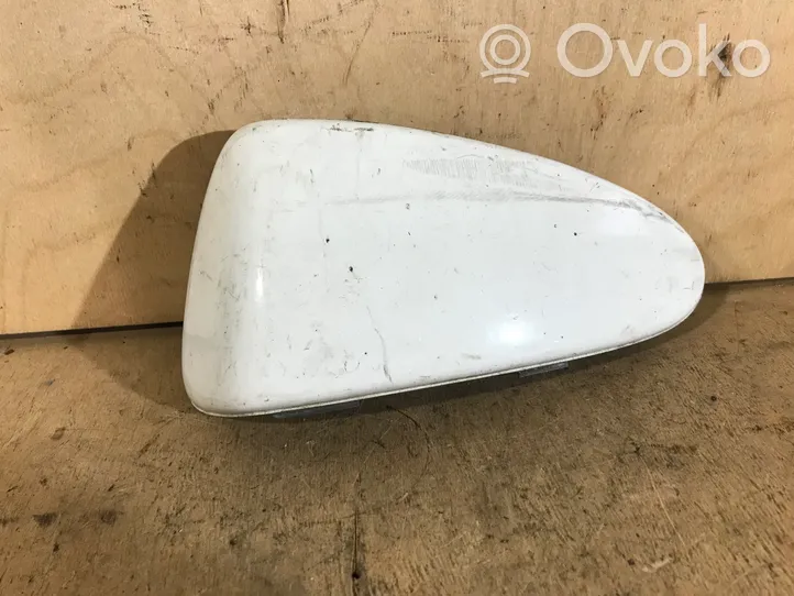 Toyota Aygo AB10 Apdailinė galinio bamperio juosta 527520H010