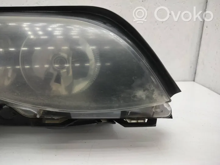 BMW 3 E46 Lampa przednia 6910956