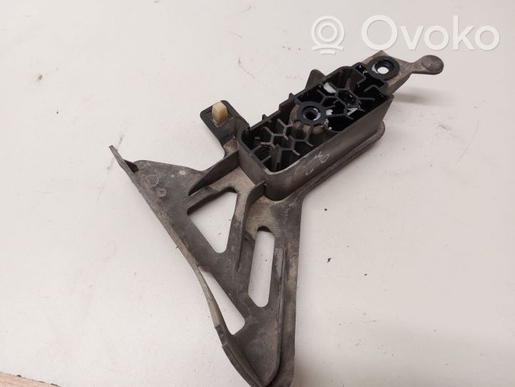 Porsche Cayenne (92A) Base della presa Jacking 7P5802820A