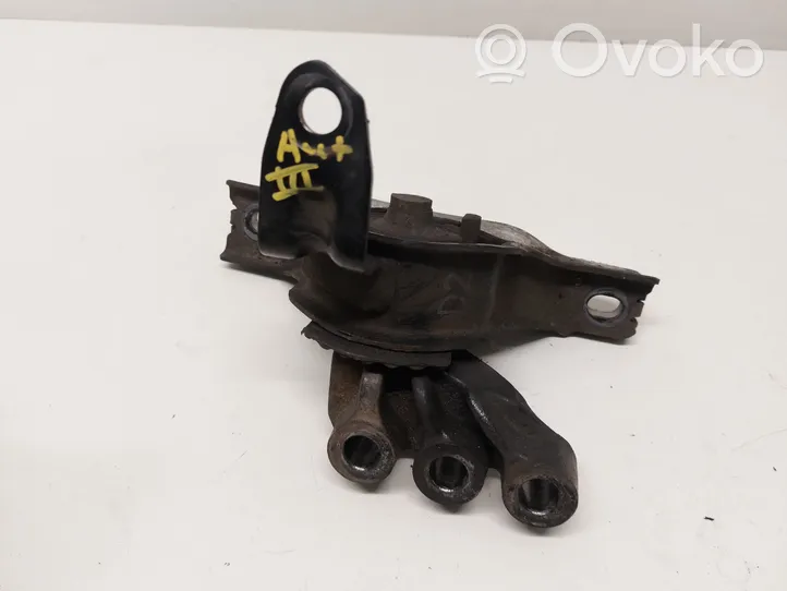 Opel Antara Supporto di montaggio del motore 