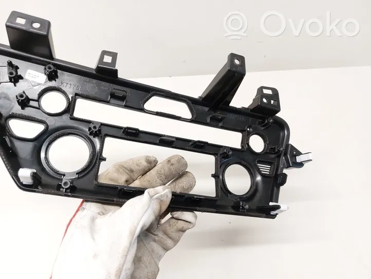 KIA Sportage Console centrale, commande chauffage/clim K4KQL69730