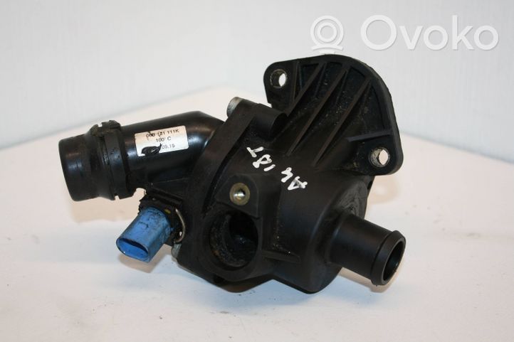 Audi A4 S4 B6 8E 8H Termostato/alloggiamento del termostato 06B121111K