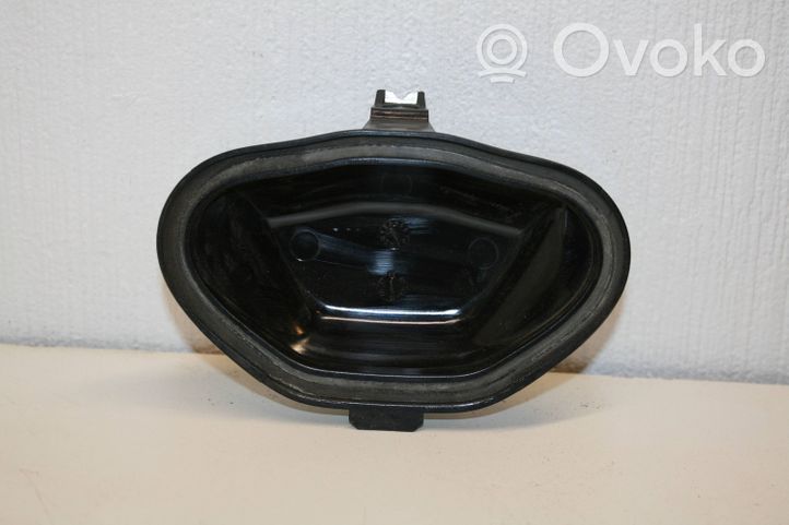 Opel Vectra C Osłona żarówki lampy przedniej 15619200