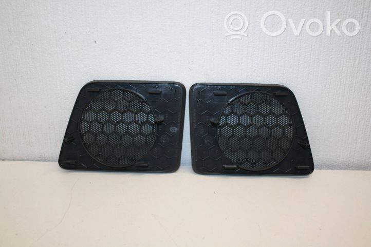 Volkswagen Caddy Grilles/couvercle de haut-parleur latéral 2K0858426