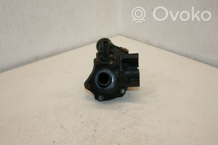Nissan Note (E12) Thermostat / Thermostatgehäuse 110609813R